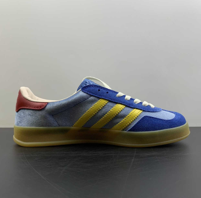 Adidas Originals per Gucci Gazelle (destinata al mercato estero)