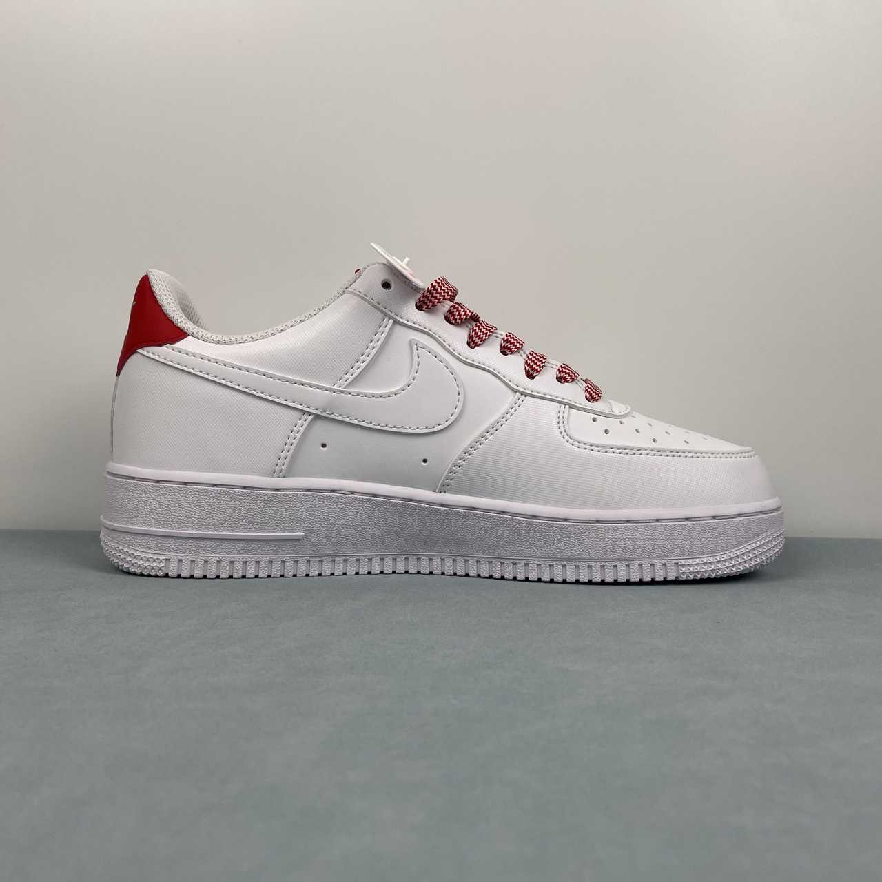 Nike Air Force 1 Low 07  White Pink Foam Metallic Silver Light Crimson