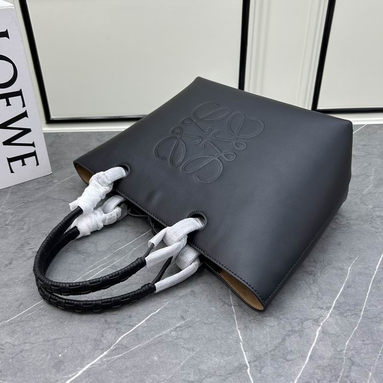 Loewe Anagram Tote Bag nero