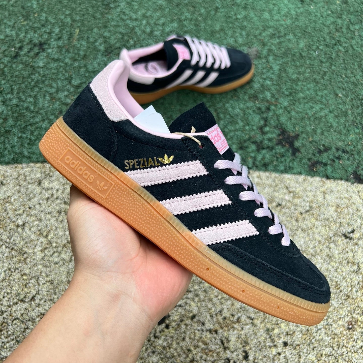 Adidas Originals Handball Spezial Core Black/Pink/Gum