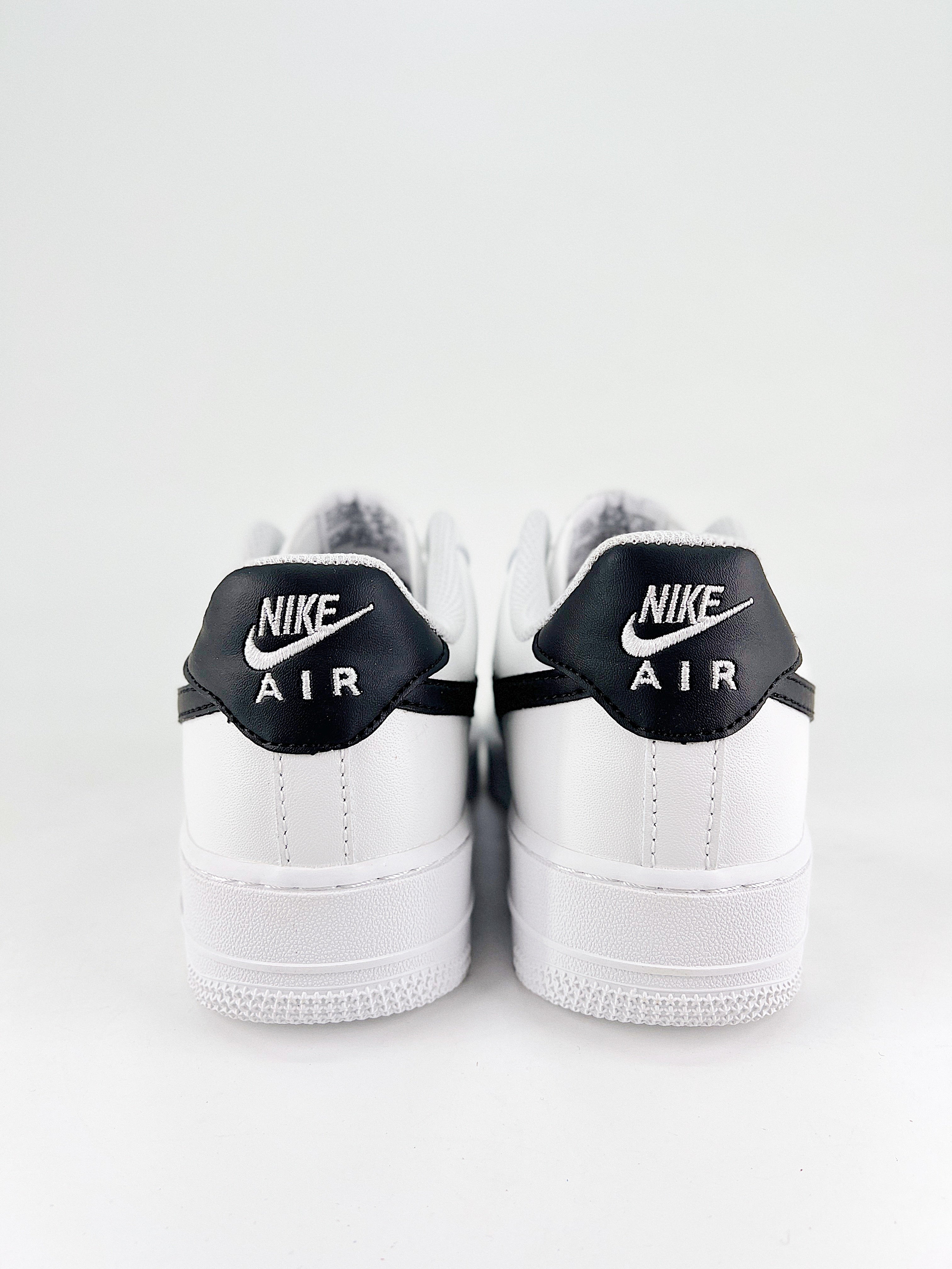 Nike Air Force 1 White Low