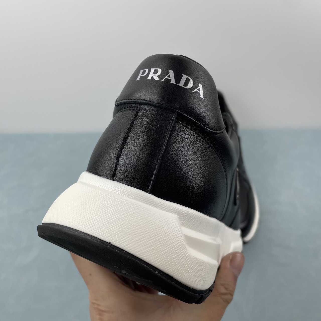 Prada sneakers Prax 01 in pelle nero