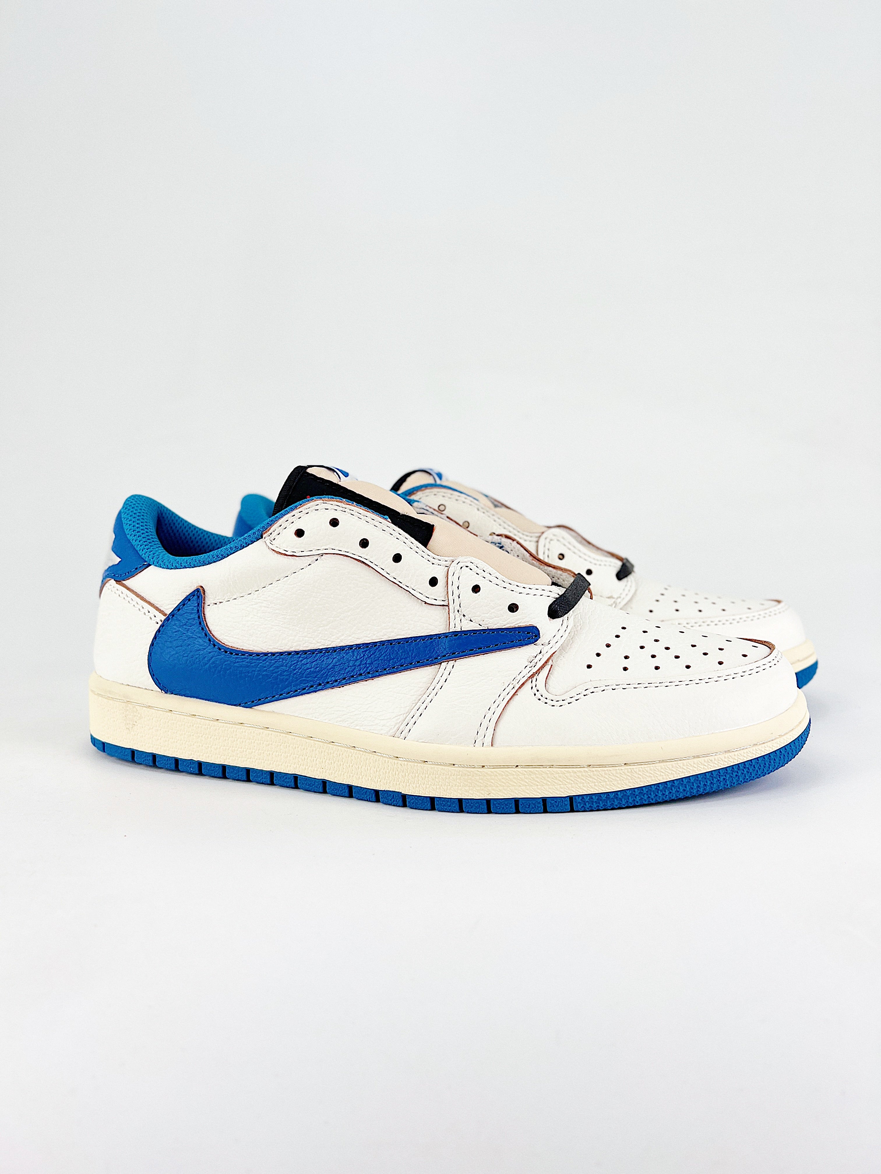 Travis Scott x Fragment x Air Jordan 1 Low OG Sail Military Blue