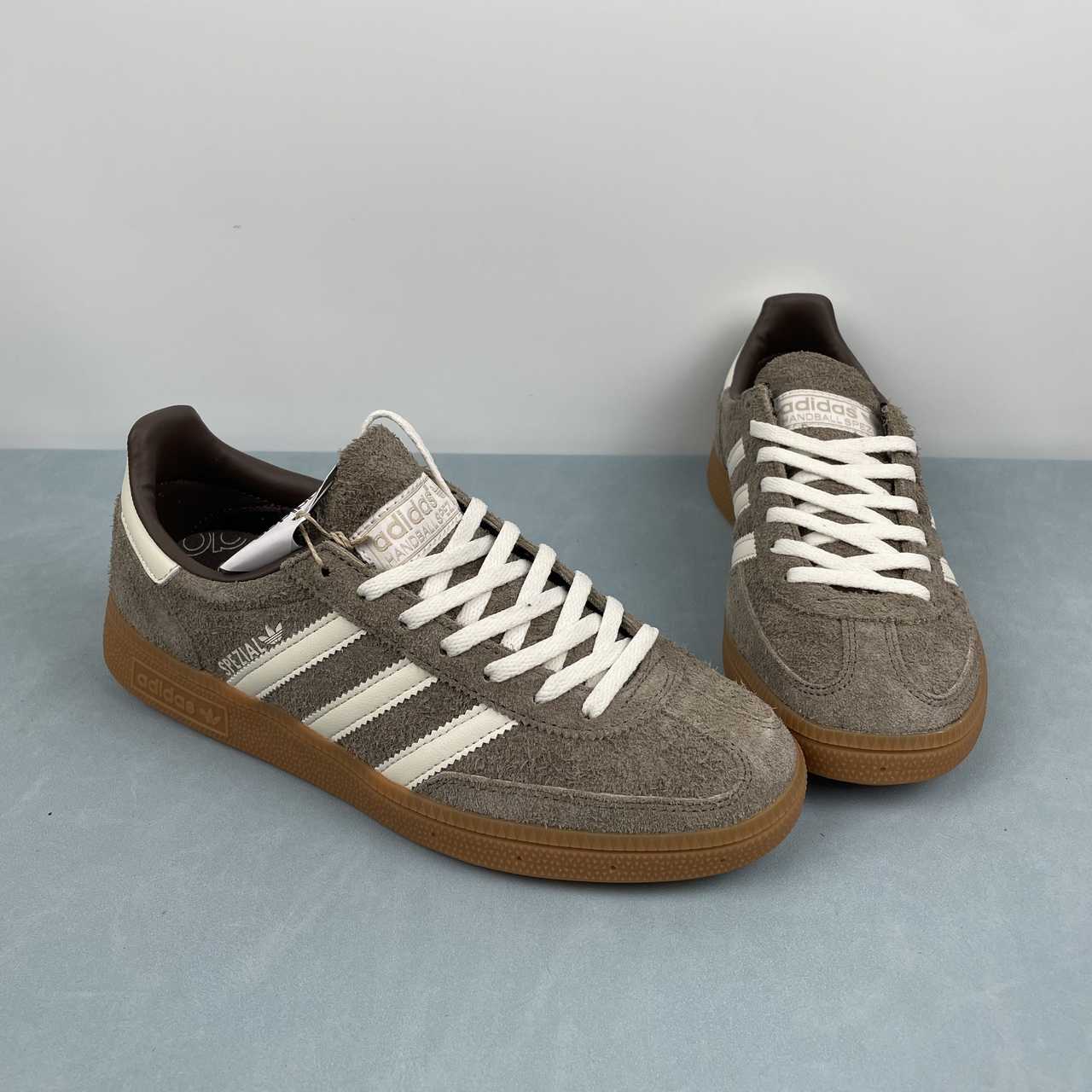 Adidas Originals Handball Spezial Hearth Strata