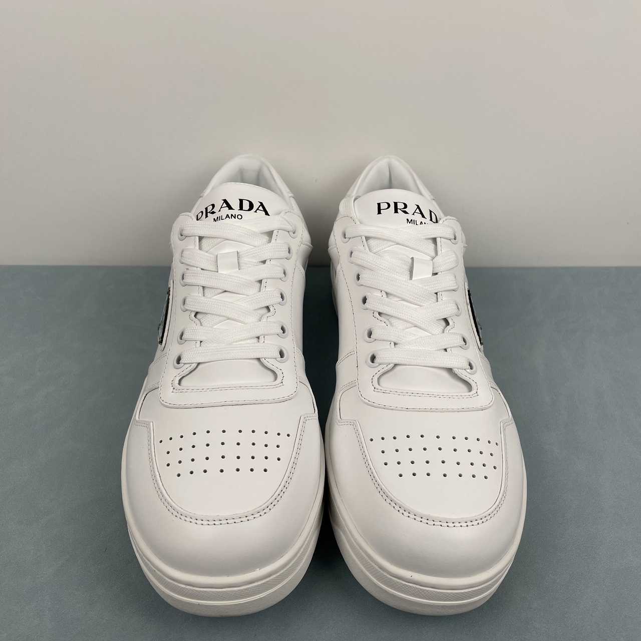 Prada sneakers Low-Top Downtown bianco