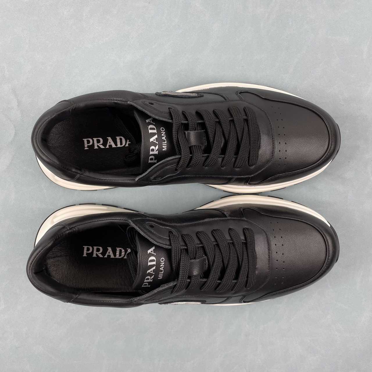 Prada sneakers Prax 01 in pelle nero