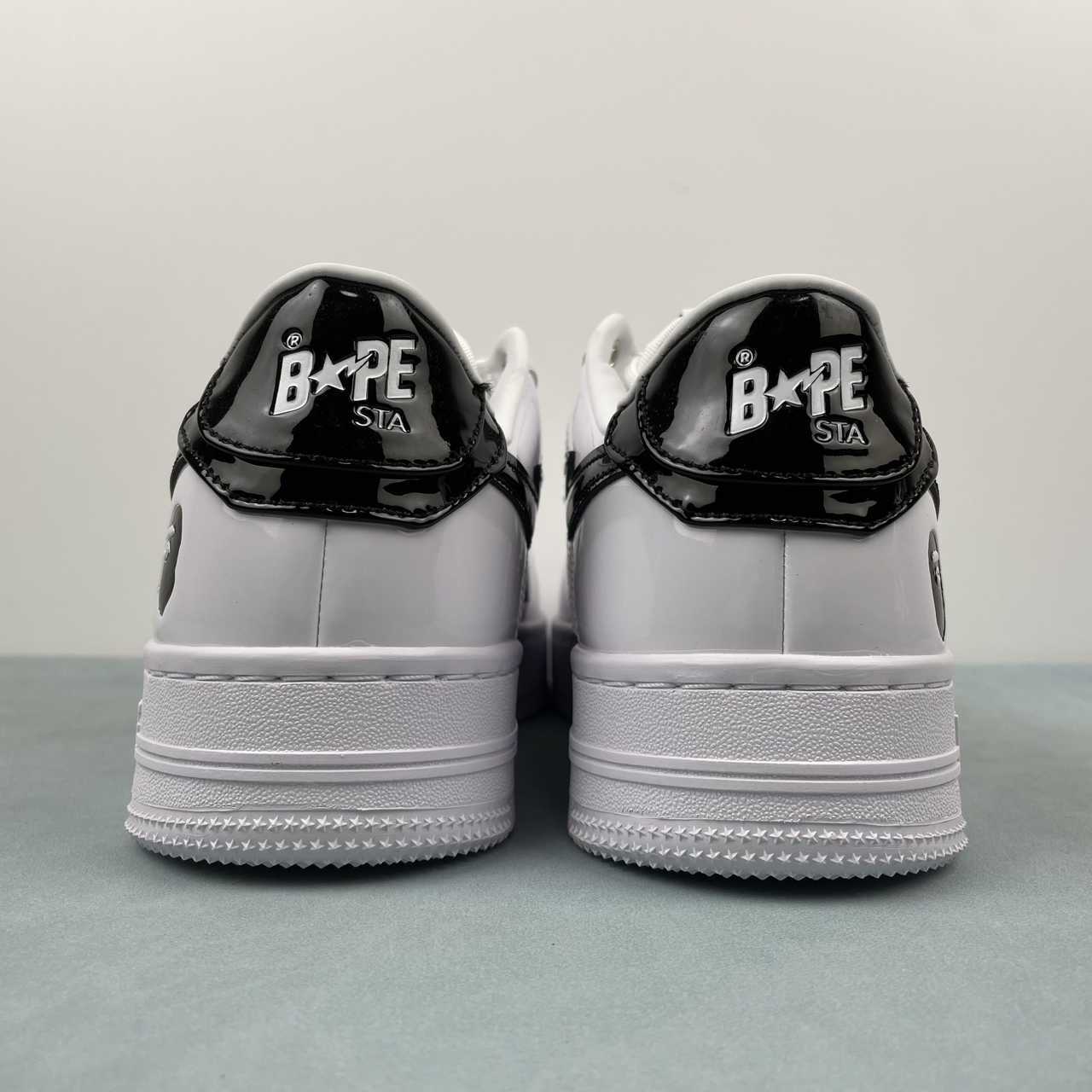A Bathing Ape Sneakers da uomo in pelle verniciata Bape Sta bianco