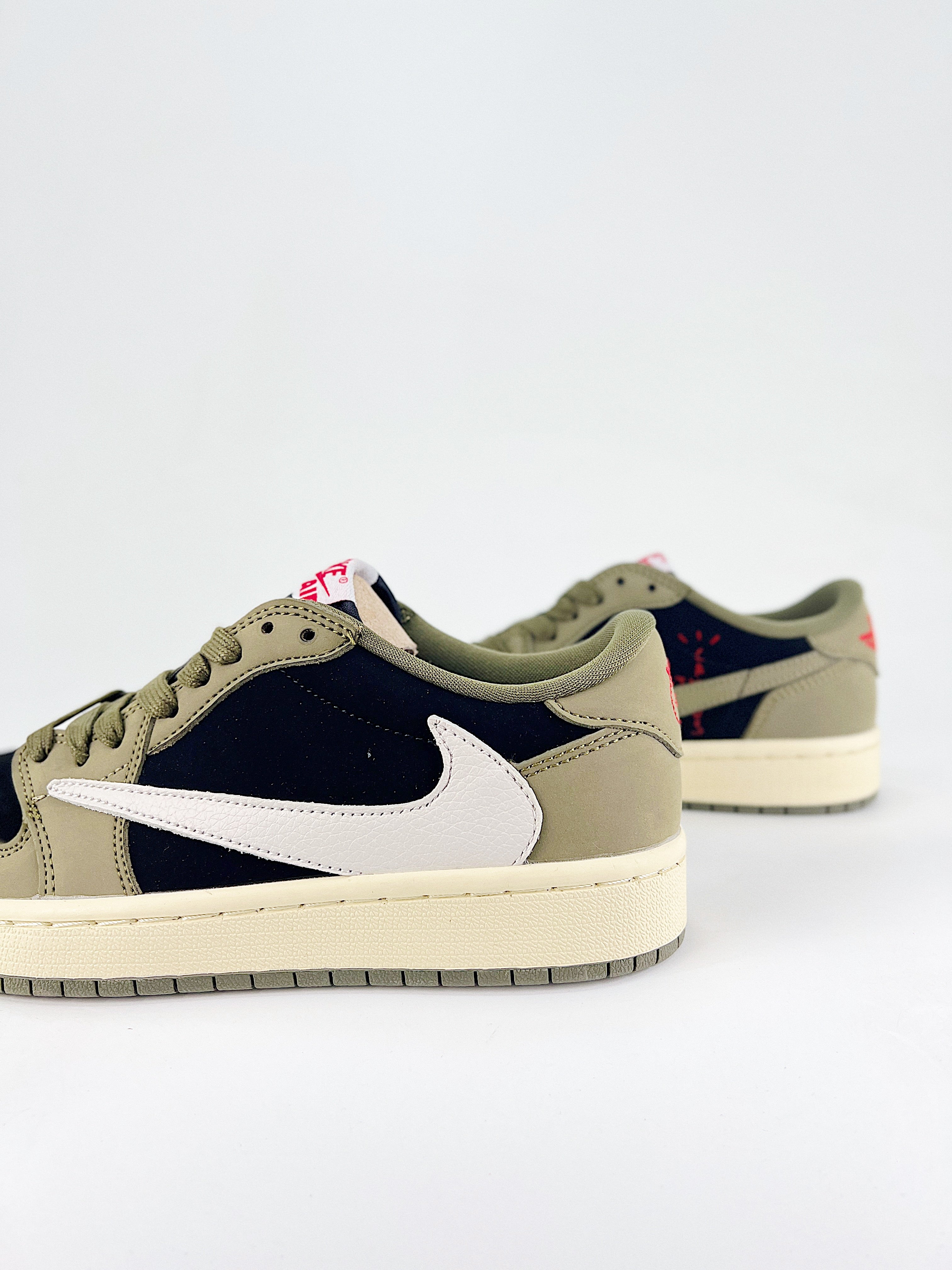 Nike Air Force 1 07 Low OG Travis Scott Black Olive