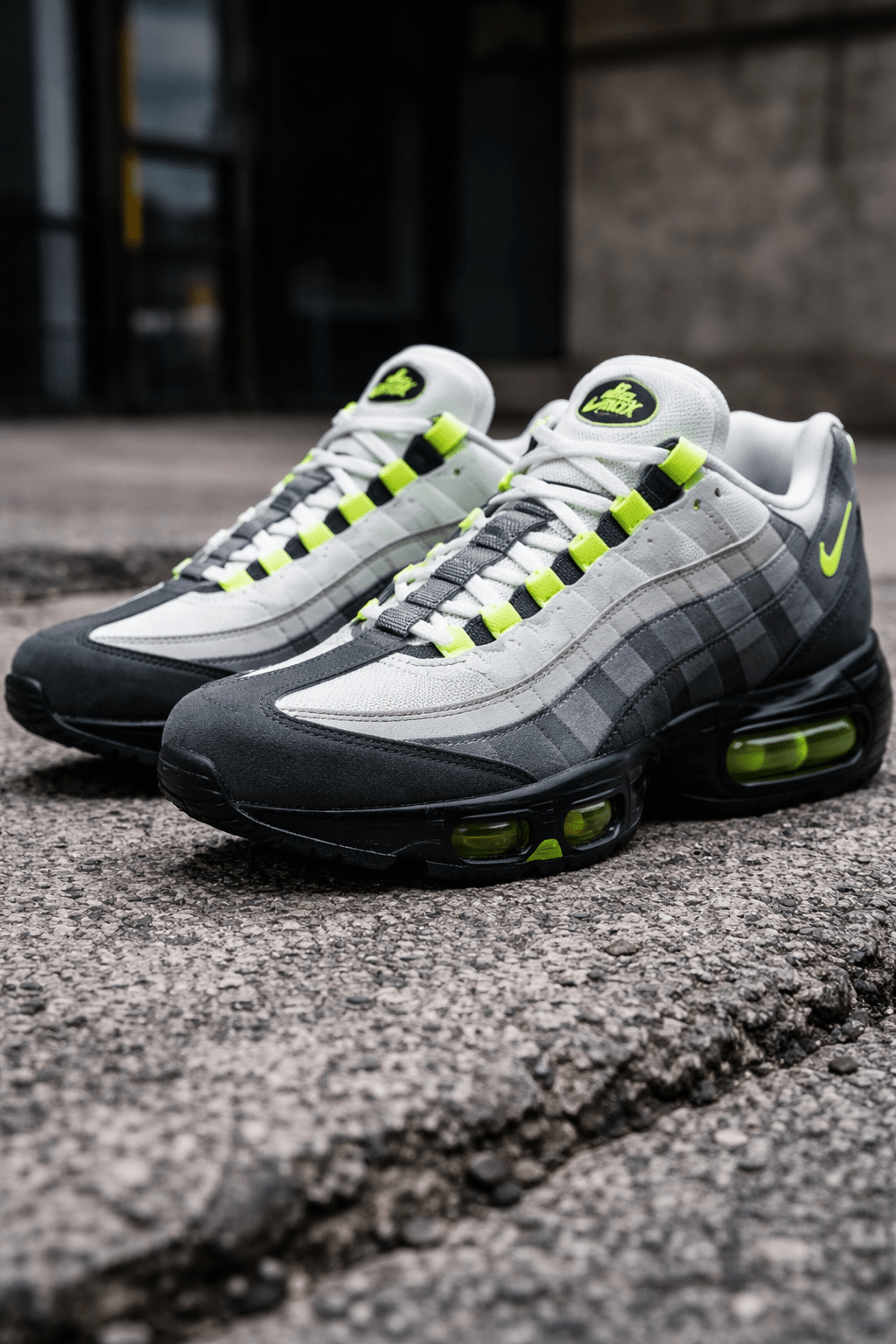 Nike Air Max 95: perché sono diventate icone di stile e perché nel 2026 saranno tra le sneakers più ricercate - VIBES MILANO