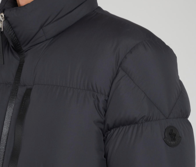 Piumino Moncler Bresbe