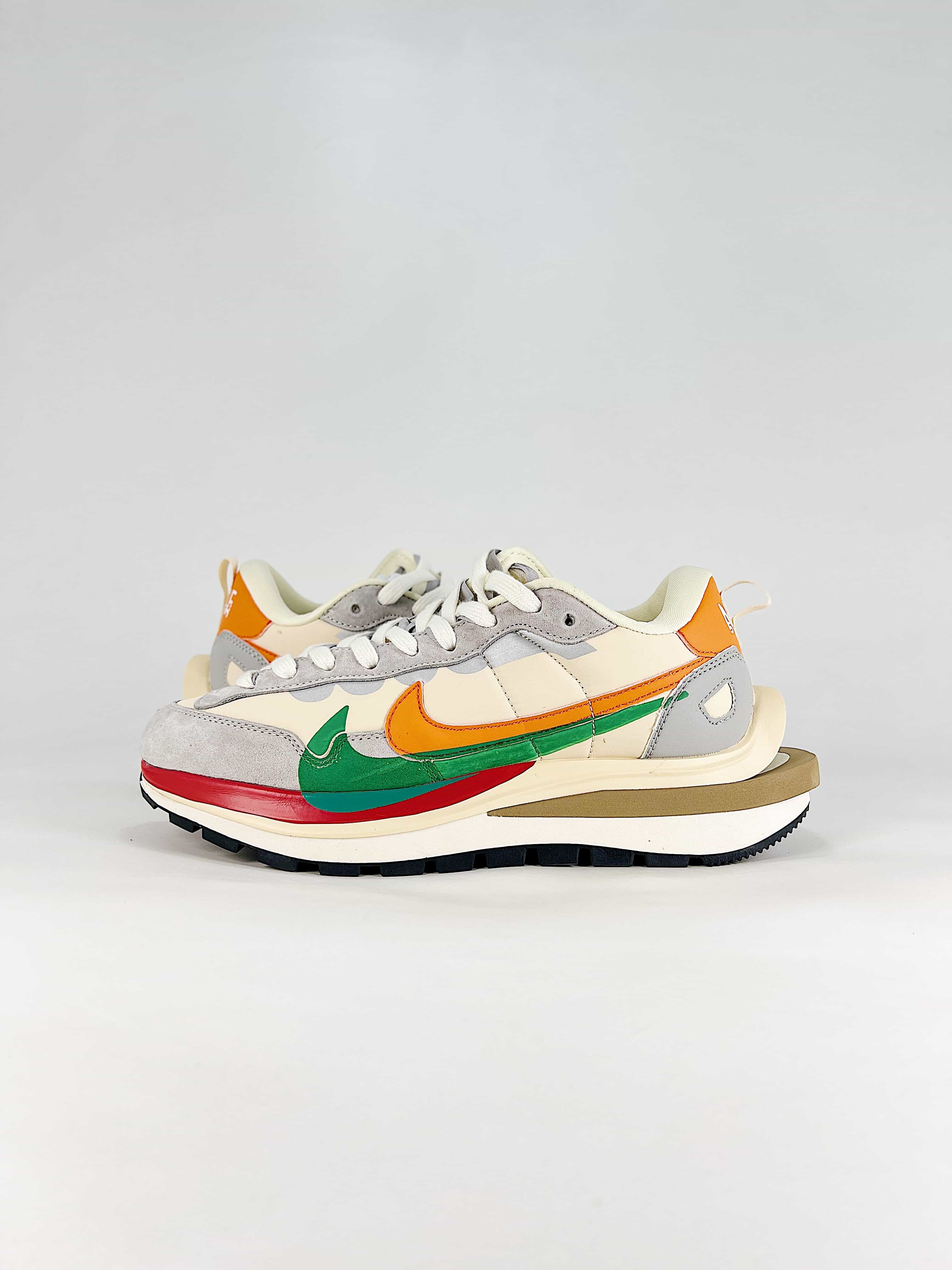 Nike x Sacai 3.0 Vaporwaffle "Art Colorful"