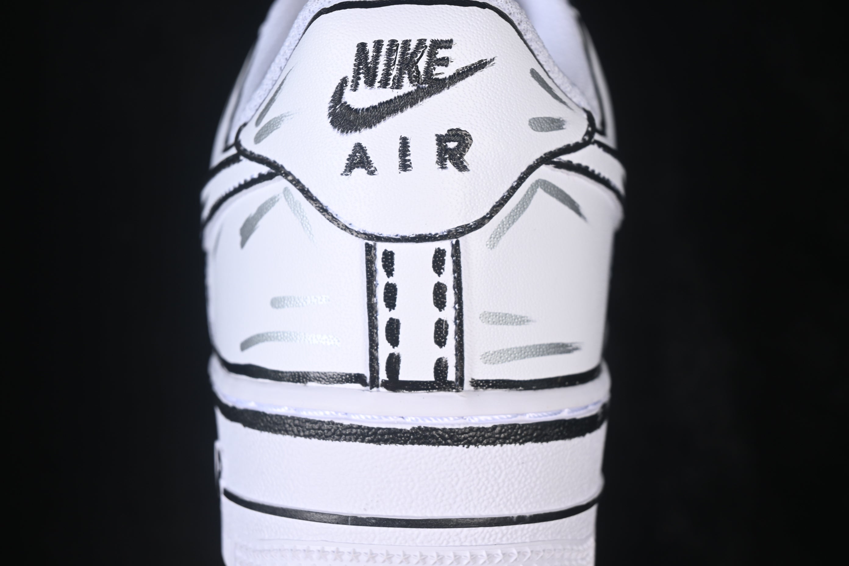Nike Air Force 1 '07 Low Custom Cartoon White