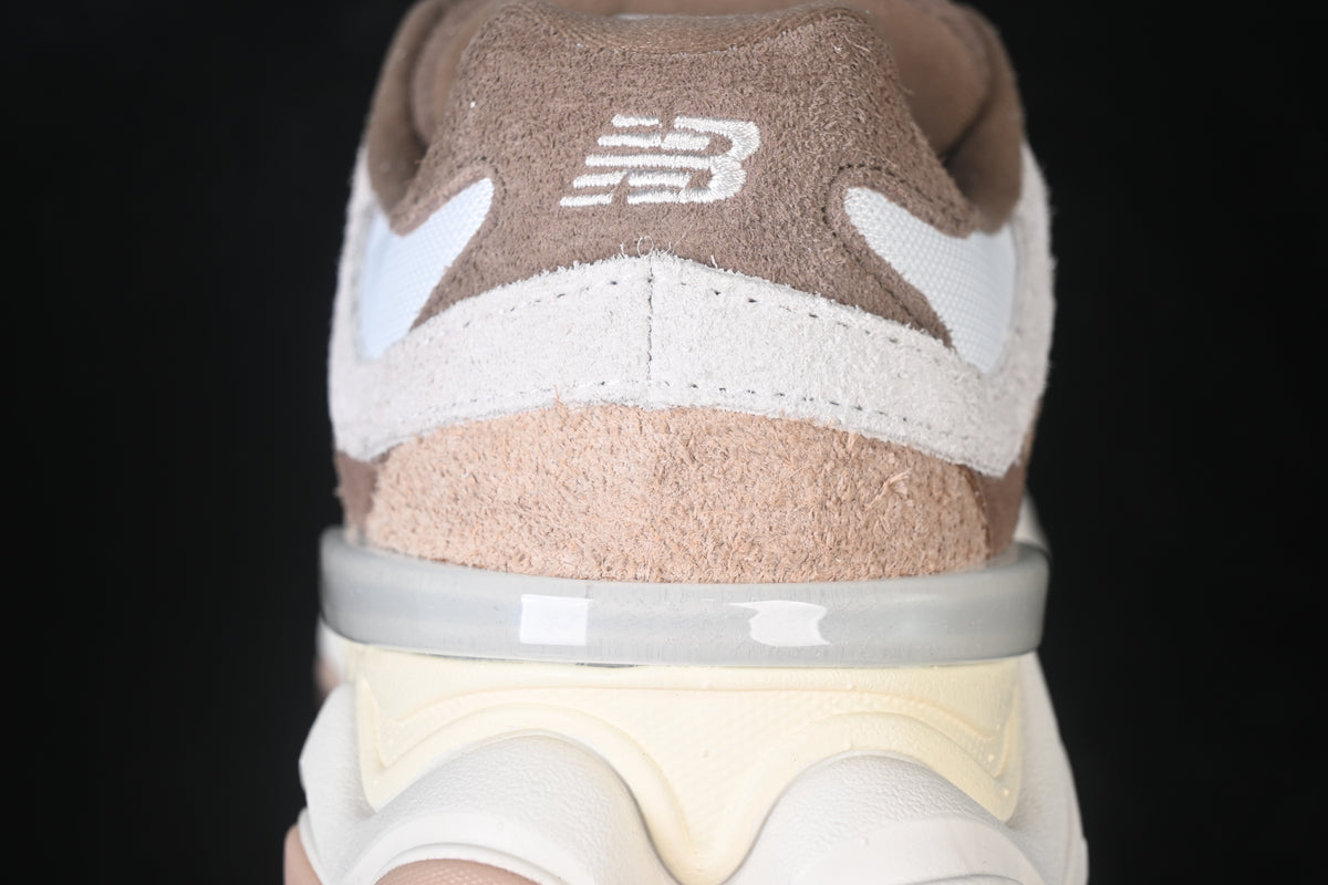 New Balance NB 9060 Earth Shadow Bisque