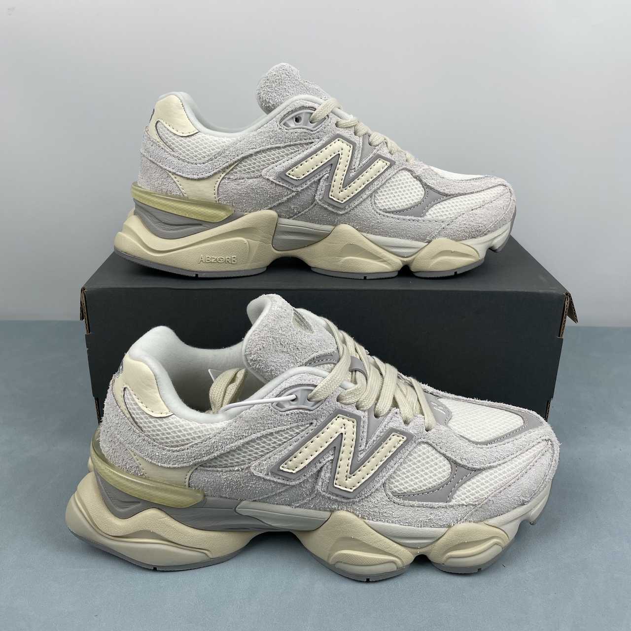 New Balance NB 9060 Quartz Grey