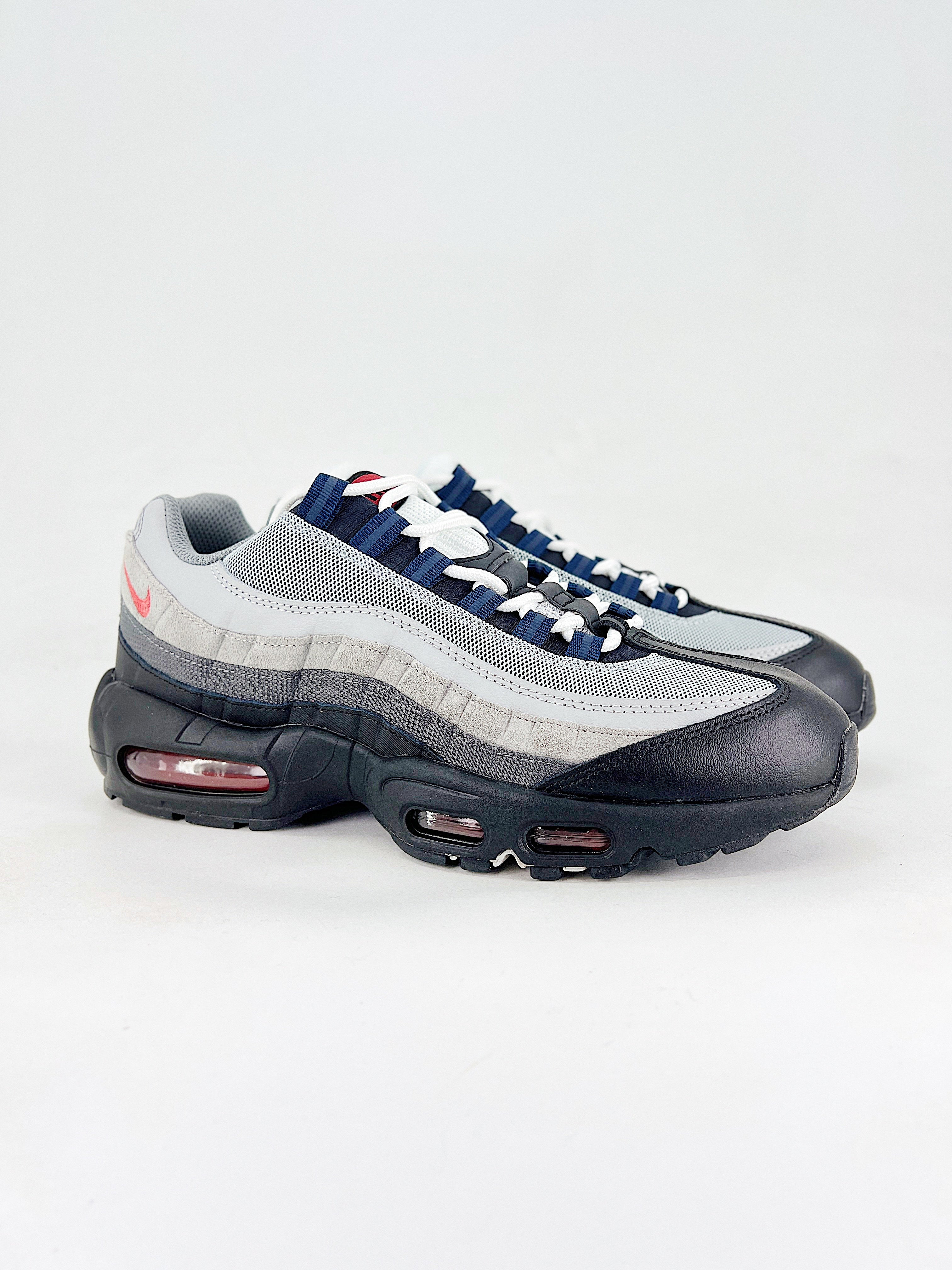 Nike Air Max 95 Track Red Smoke Grey