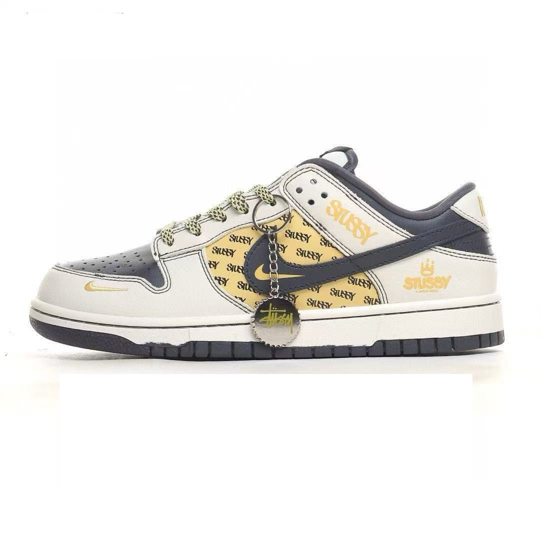 Nike Dunk Low Stussy White Cream | Sneakers Iconiche Rétro e Streetwear
