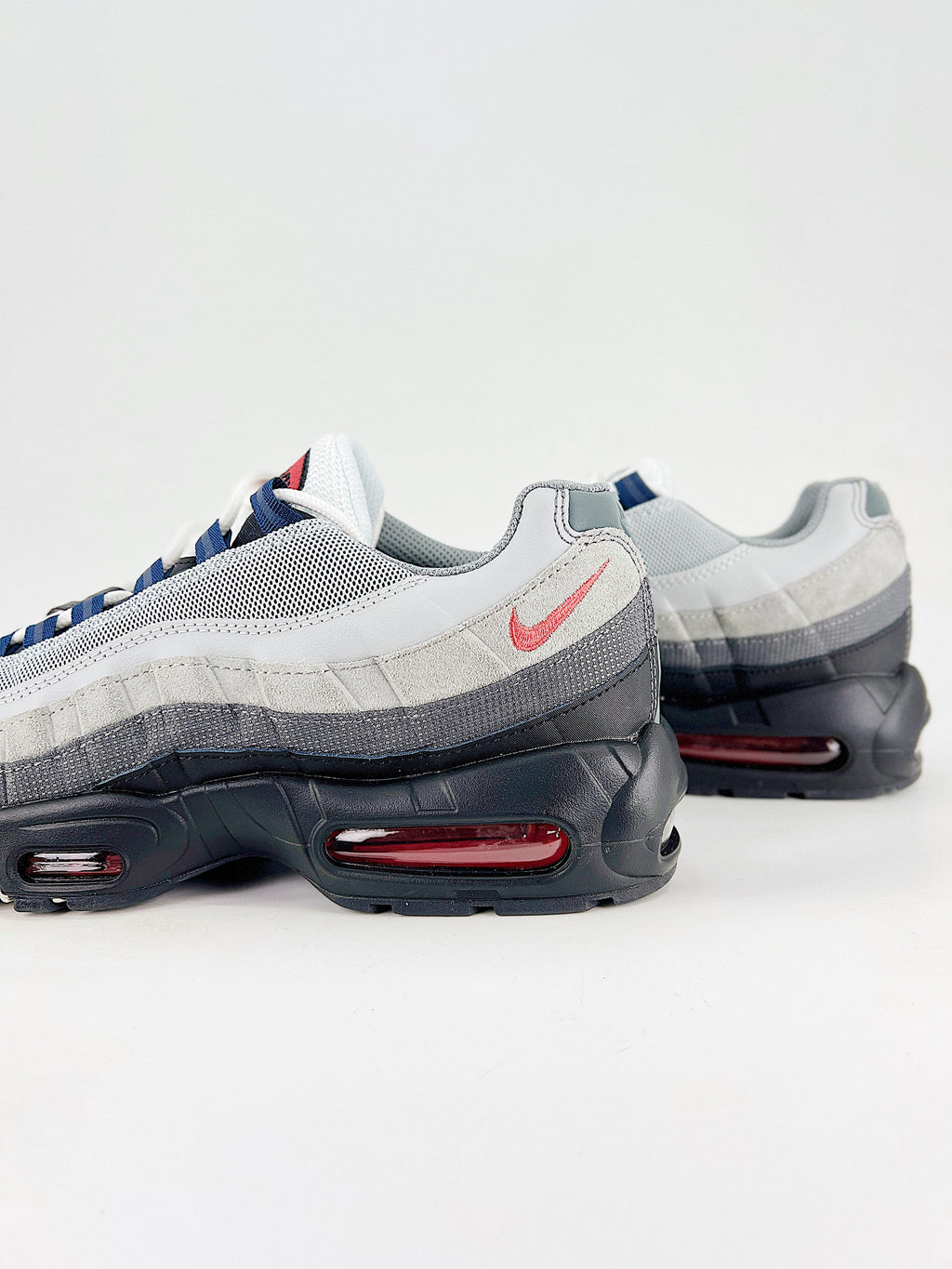 Nike Air Max 95 Track Red Smoke Grey