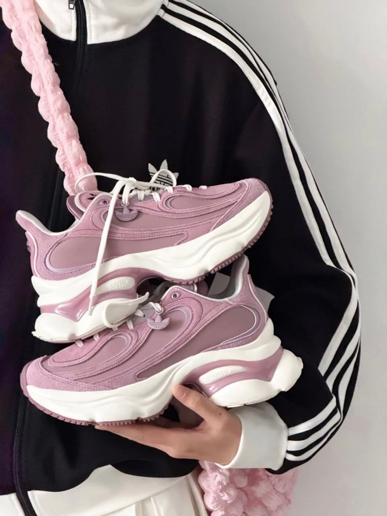 Adidas Originals Ozvenuz CNY Chunky Platform Magic Mauve Off White