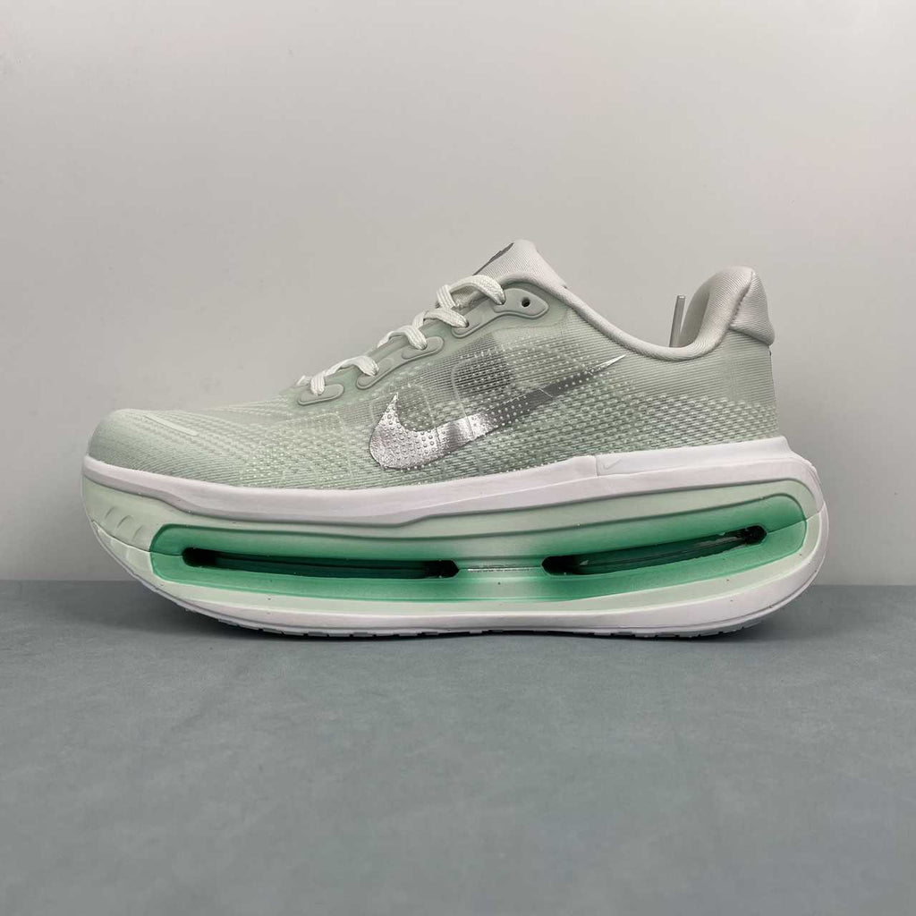Nike Vomero Premium green vert - VIBES MILANO