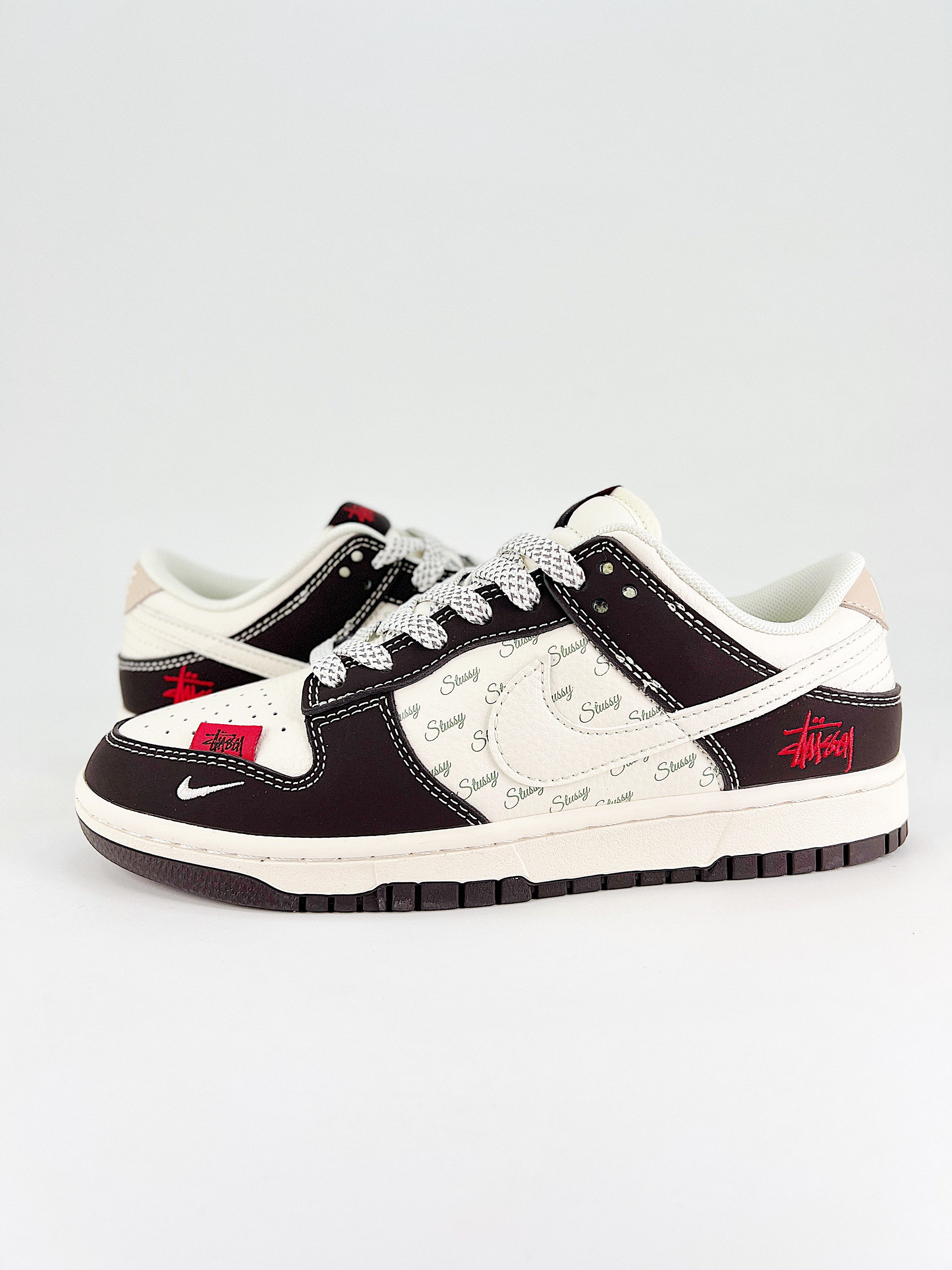 Nike New Dunk SB Low mod. Stussy nero bianco