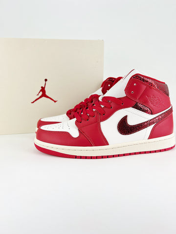 Nike Air Jordan 1 Mid rosso