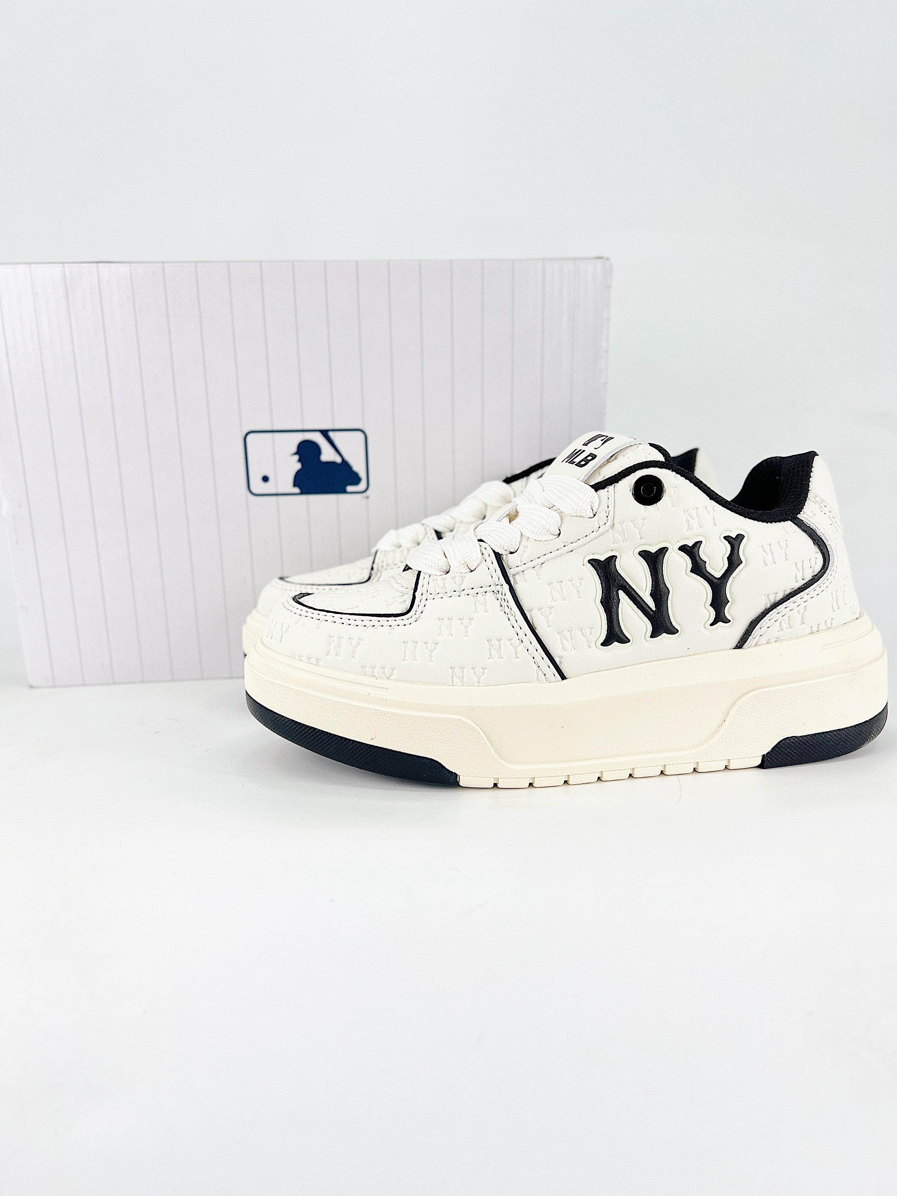 MLB CHUNKY LINER JELLY BIANCO
