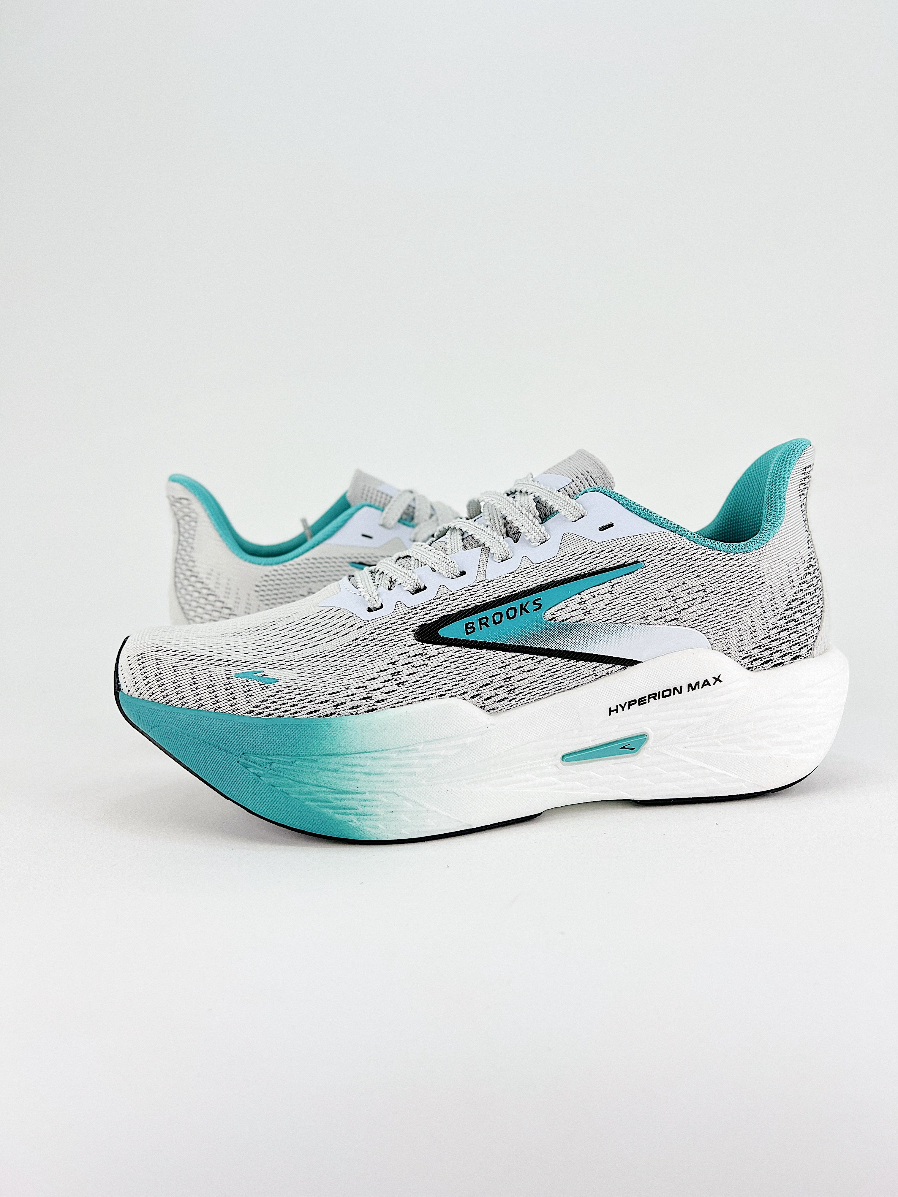 Brooks Hyperion Max 2 grigio-turchese