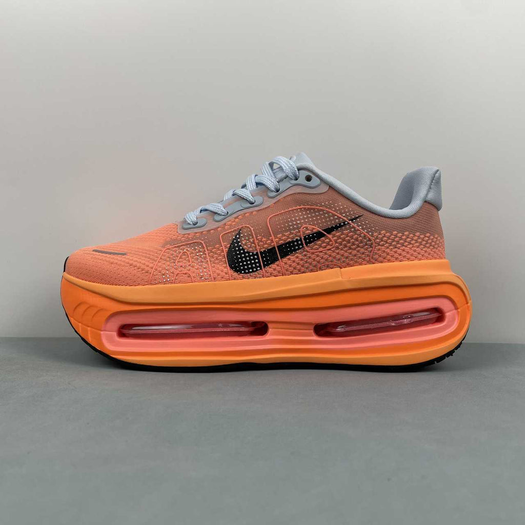 Nike Vomero Premium orange - VIBES MILANO