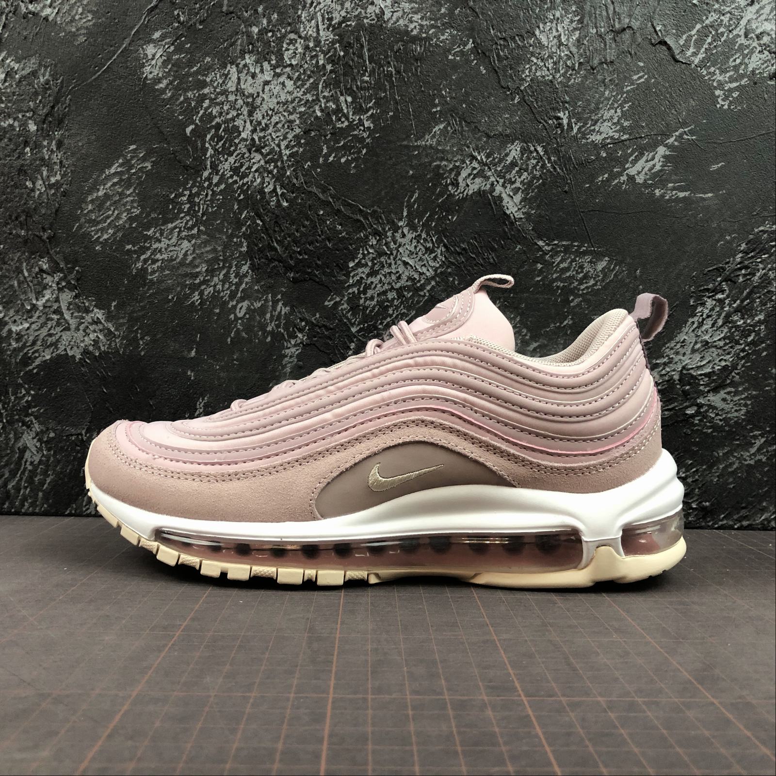 Nike Air Max 97 Plum Chalk/Light Cream