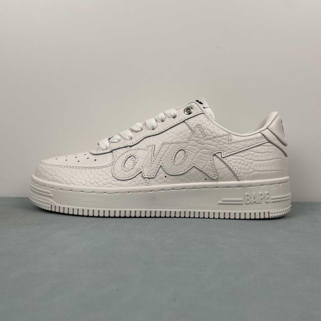 A Bathing Ape Bape STA OVO White