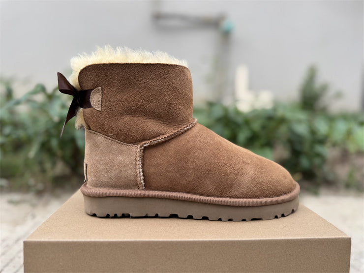 UGG Mini Bailey Bow II Boot castagna