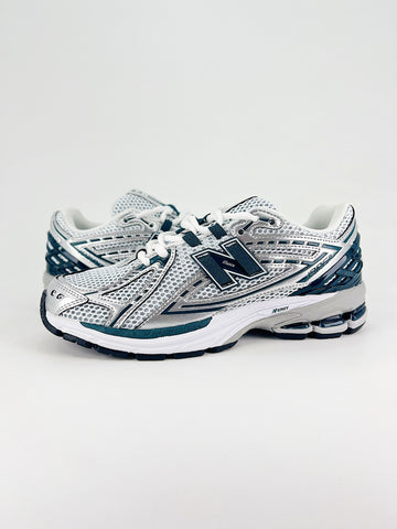 New Balance NB M1906R Silver Metallic Deep Ocean