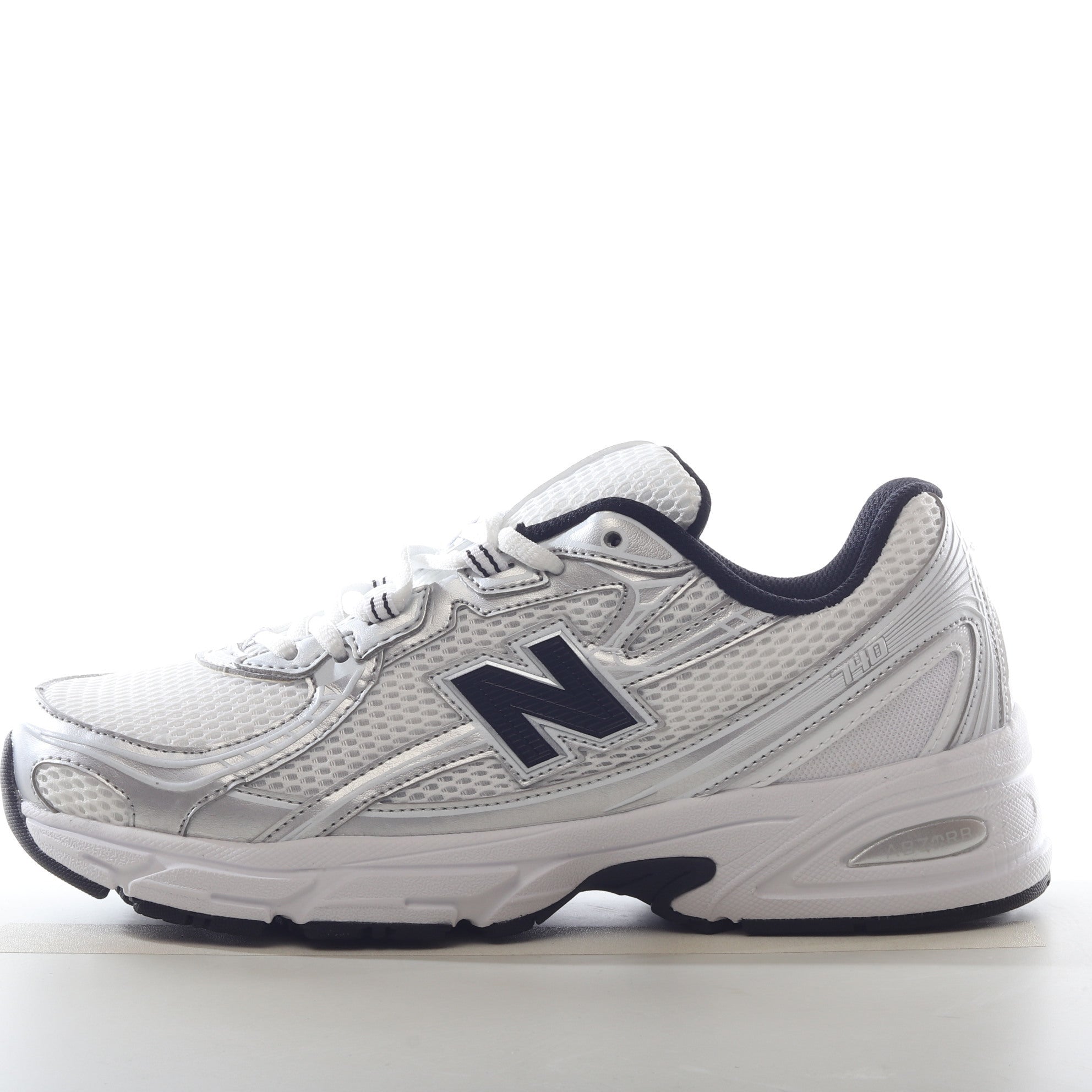 New Balance NB 740 White Black