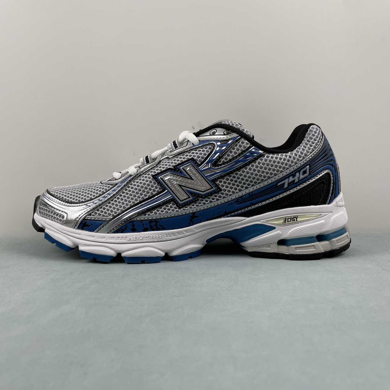 New Balance NB 740 Silver Blue