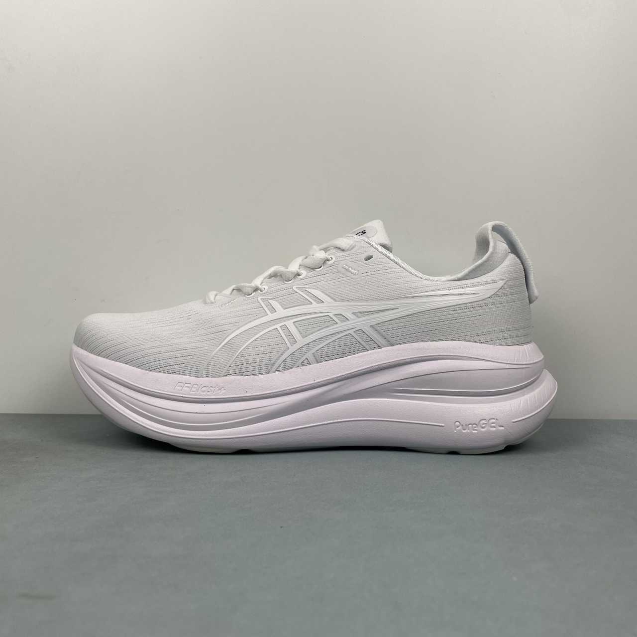 Asics Gel Nimbus 28 White