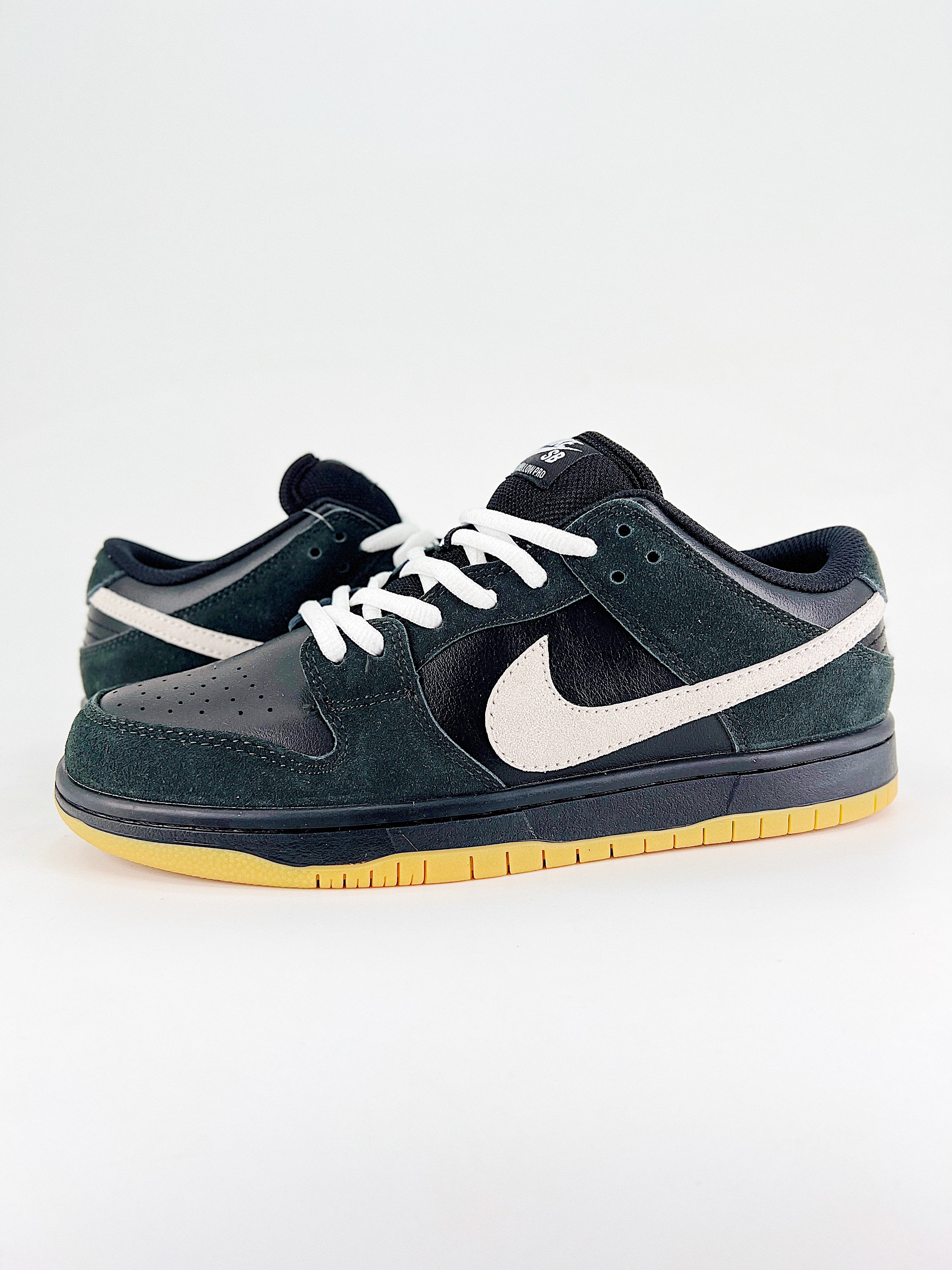 Nike New Dunk SB Low nero