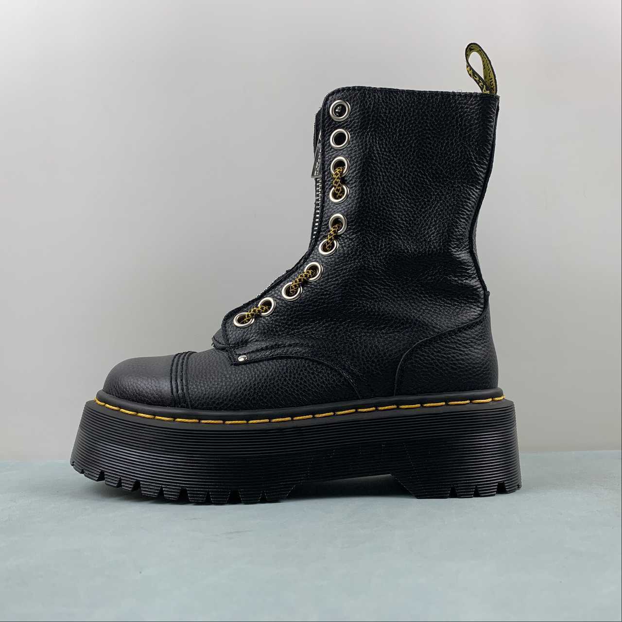 DR. MARTENS Anfibi Sinclair Hi Max in pelle martellata