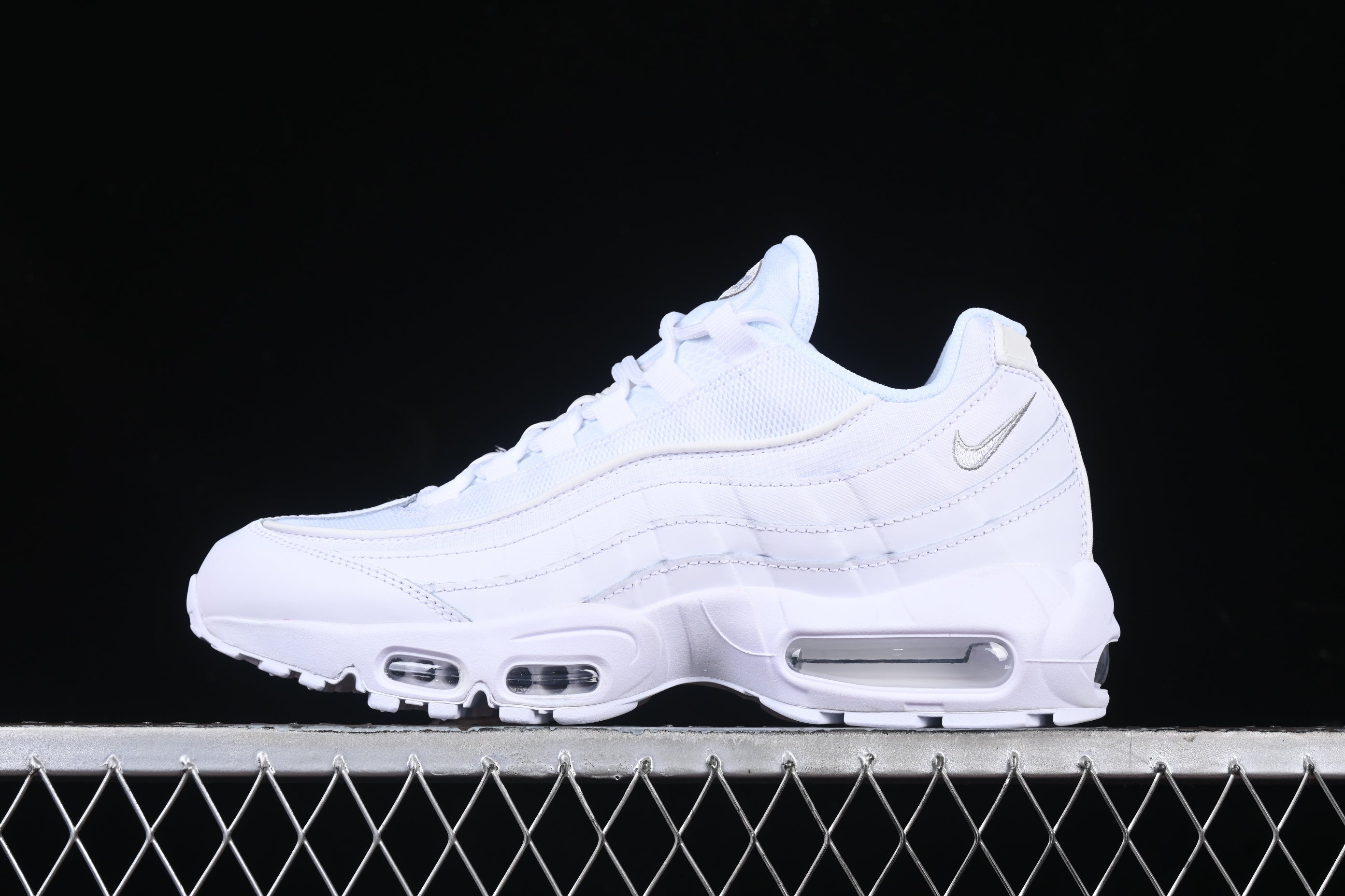 Nike Air Max 95 Essential triple white