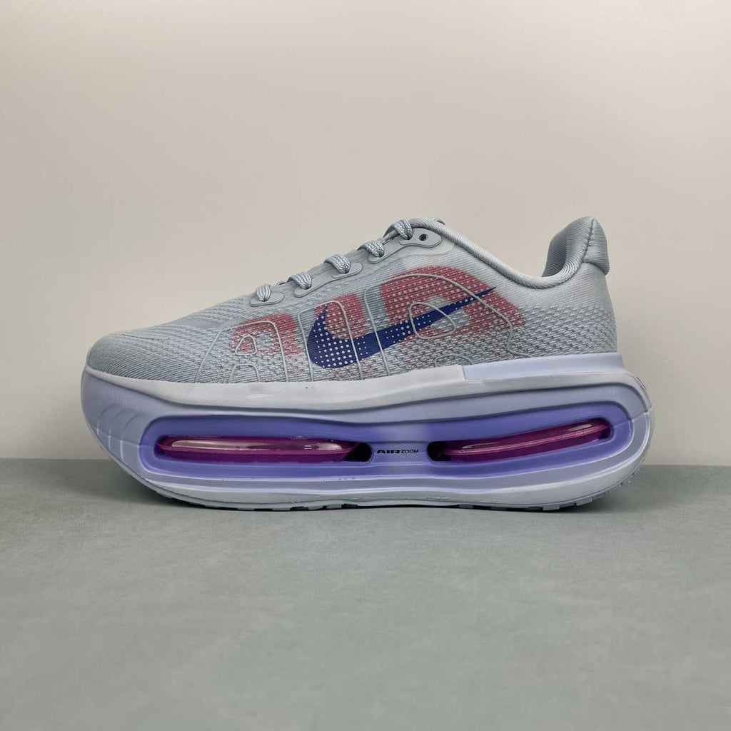 Nike Vomero Premium ice blue pink