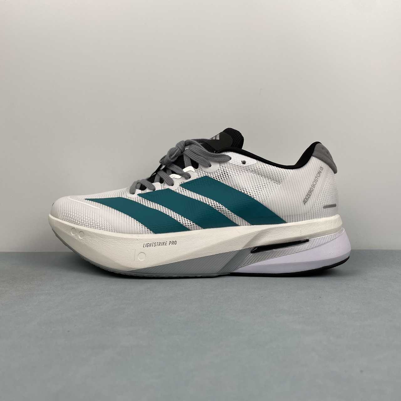 Adidas Adizero Boston 13 bianco/verde