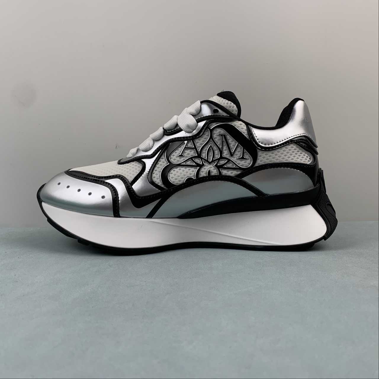 Alexander McQueen Sprint Runner bianco e argento