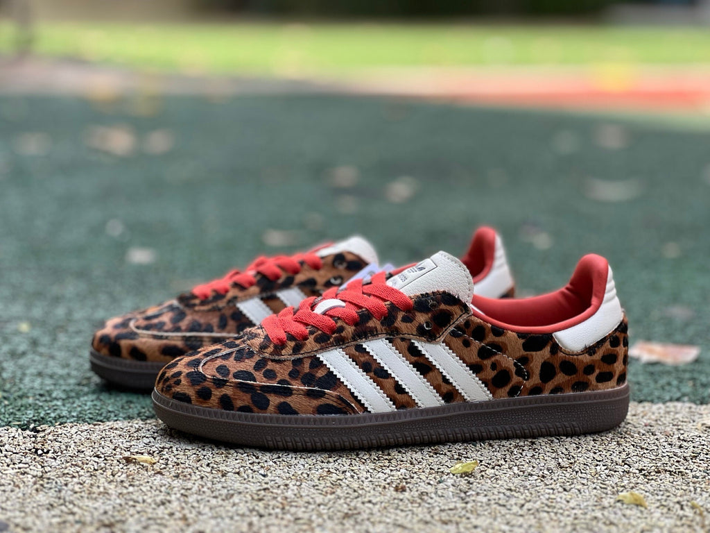 Adidas Samba OG Preloved Red Leopard