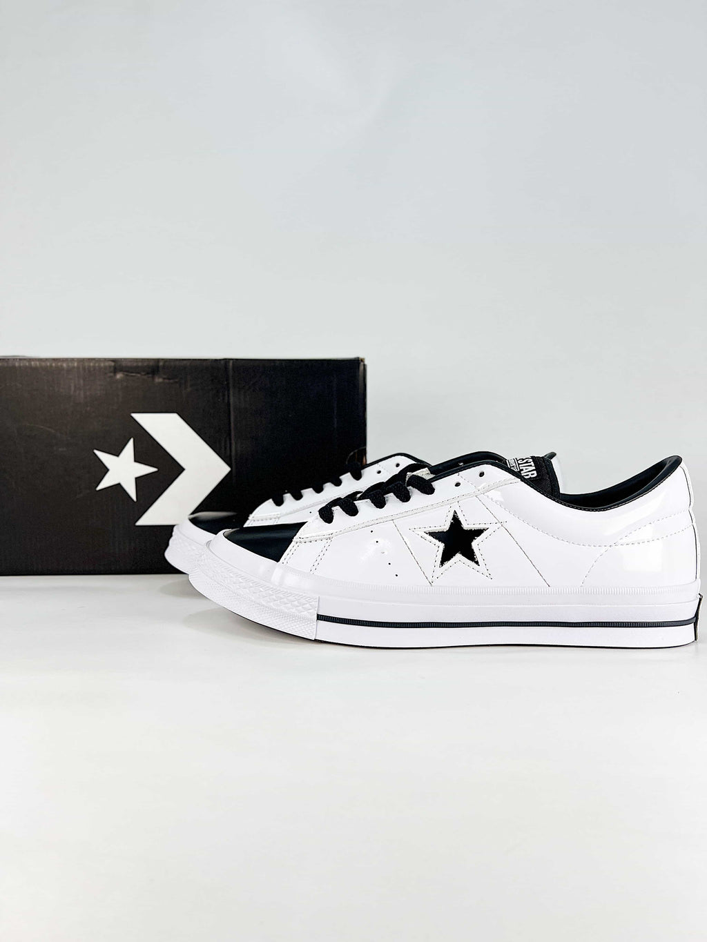 Converse One Star White Black