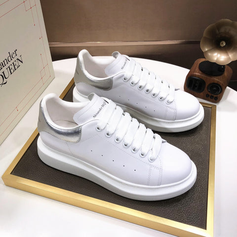 Alexander McQueen sneakers suola oversize bianco silver