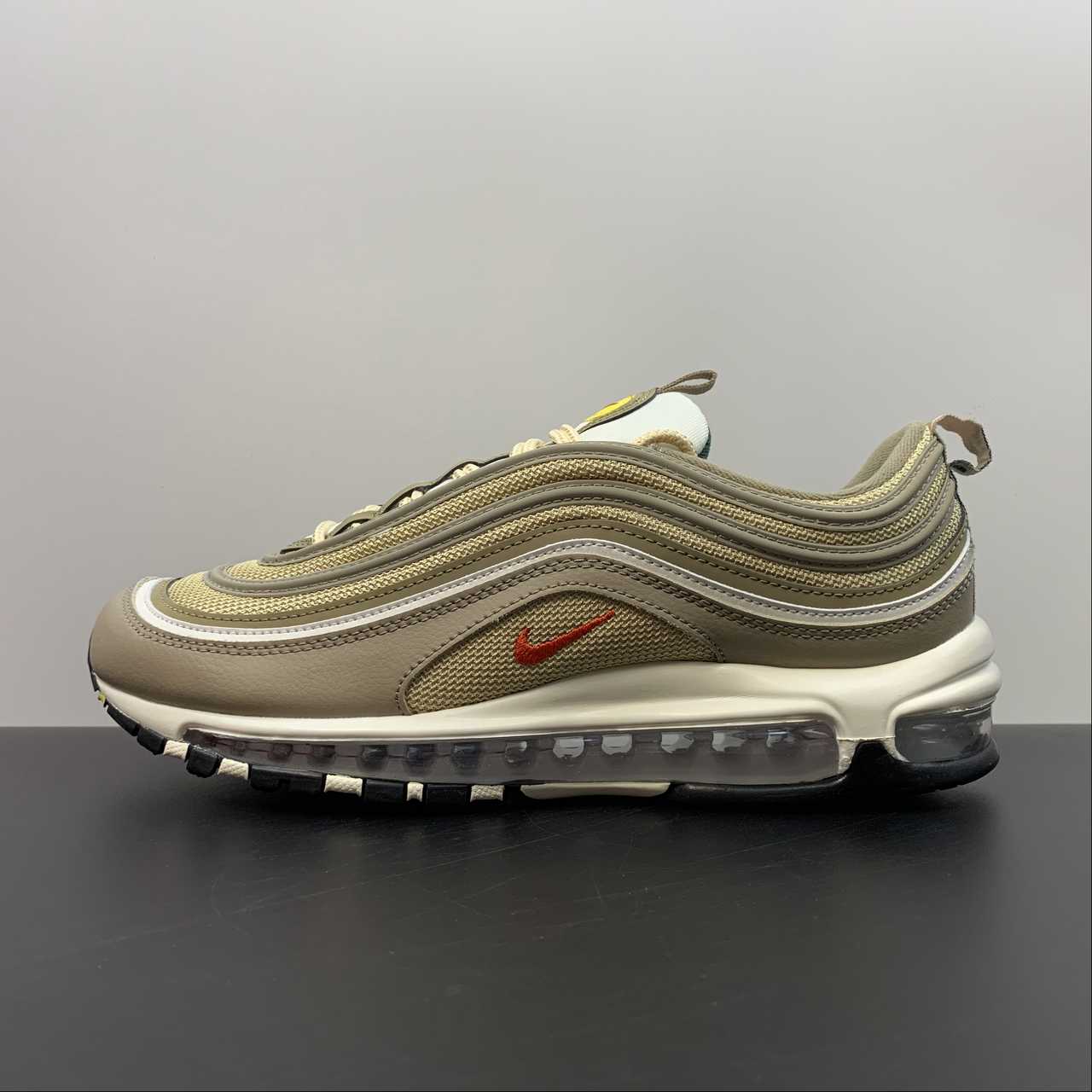 97 Silver Primo Modello Air Max Nike Air Max 97 Athletic Company