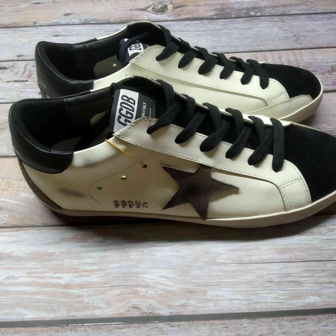 Golden Goose Superstar nappa bianca e inserti neri e grigi