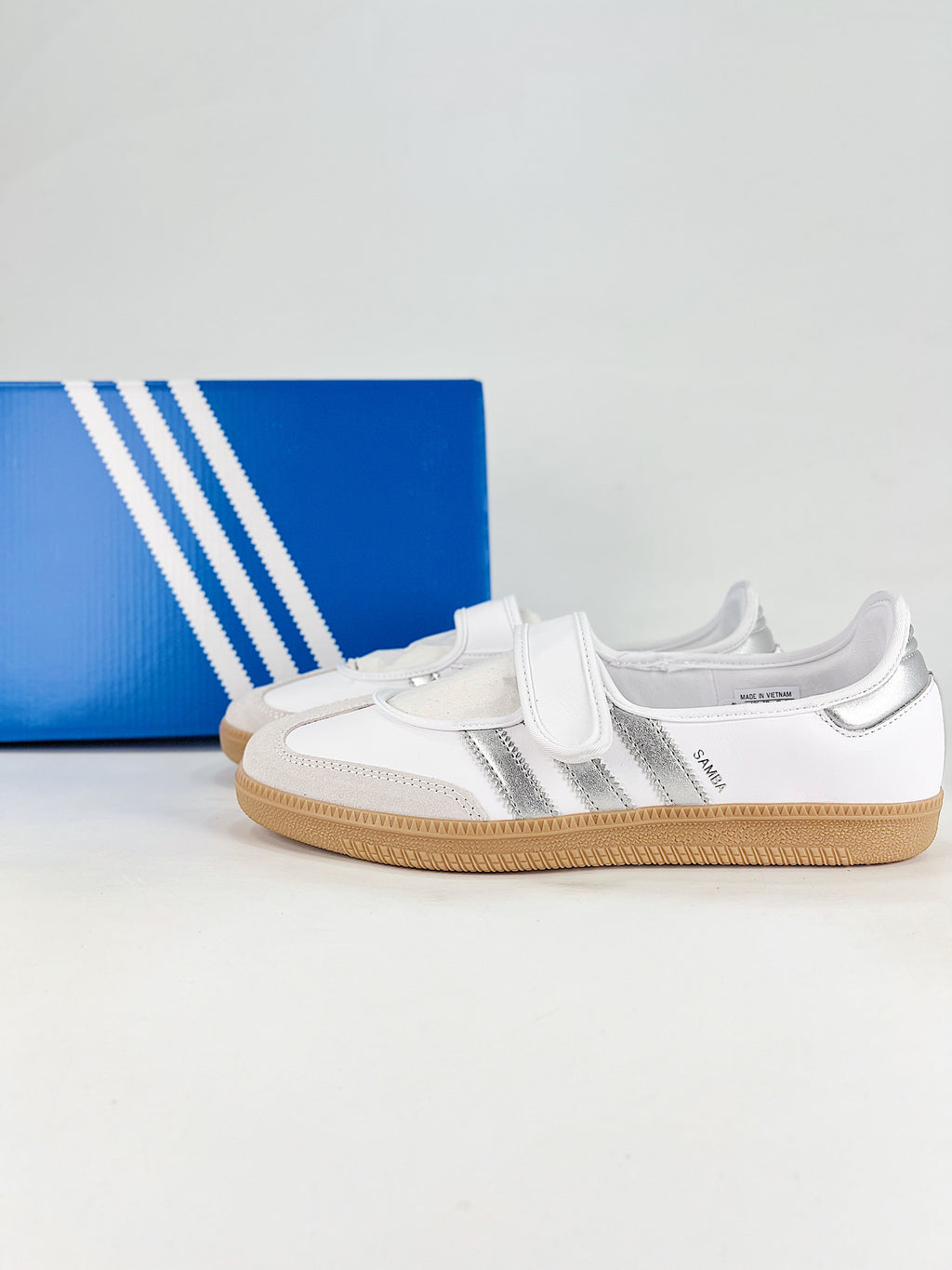Adidas Originals Samba Jane Cloud White Silver Metallic Gum