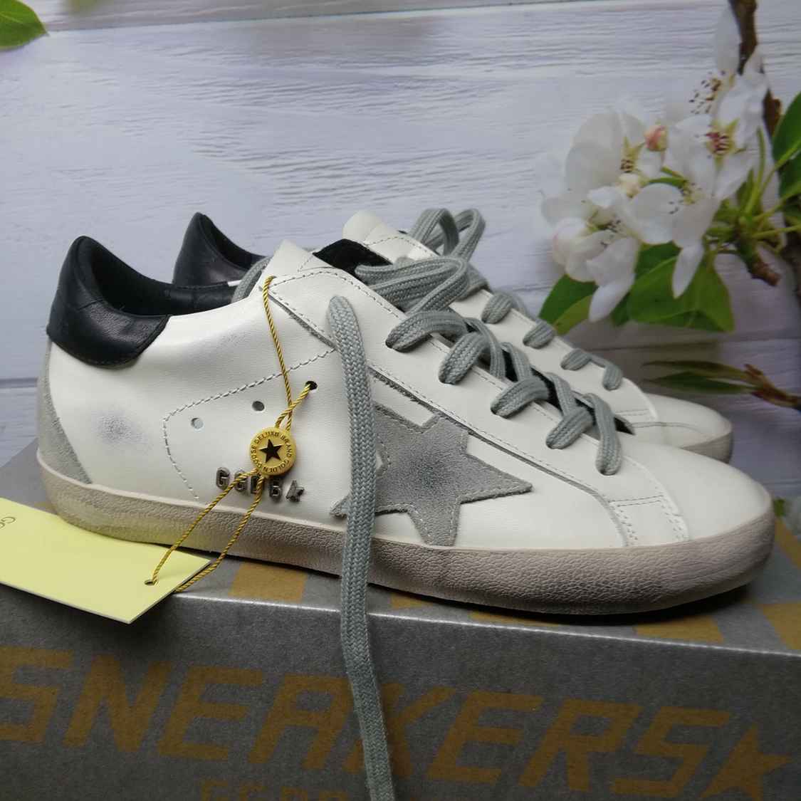 Golden Goose Superstar nappa bianca e inserti neri