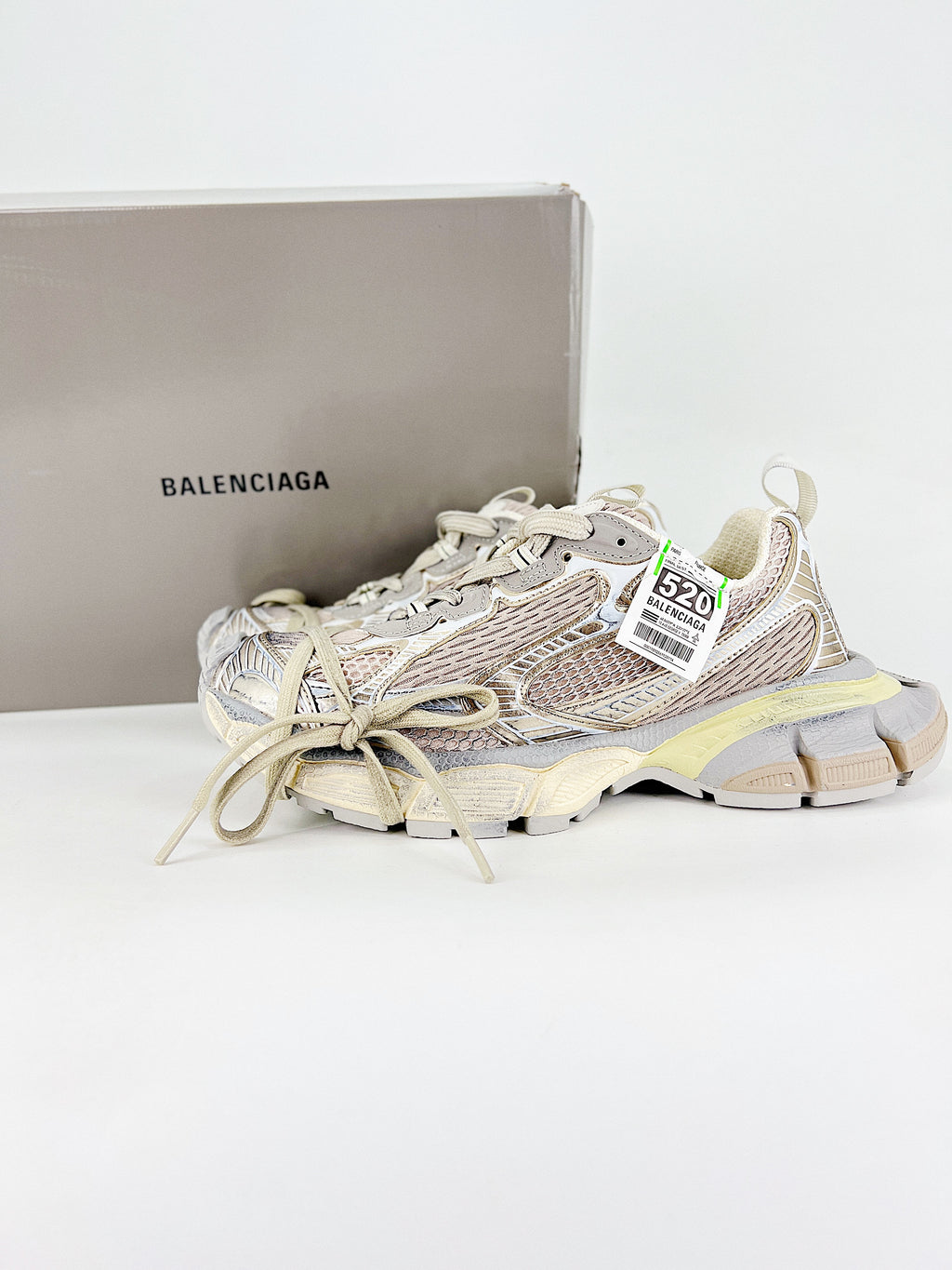 Balenciaga Sneakers 3 XL Eggshell