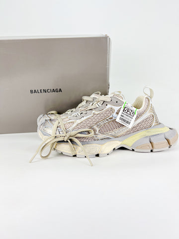 Balenciaga Sneakers 3 XL Eggshell